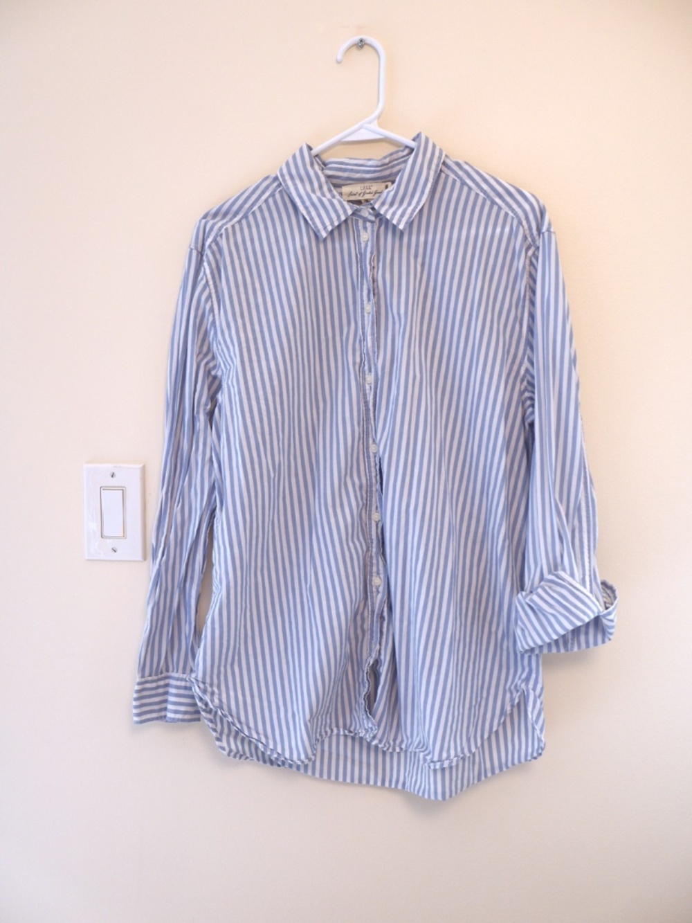 H&M Cotton Blue White Striped Relaxed Button Up Long Sleeve Shirt Coastal Preppy - Picture 5 of 7